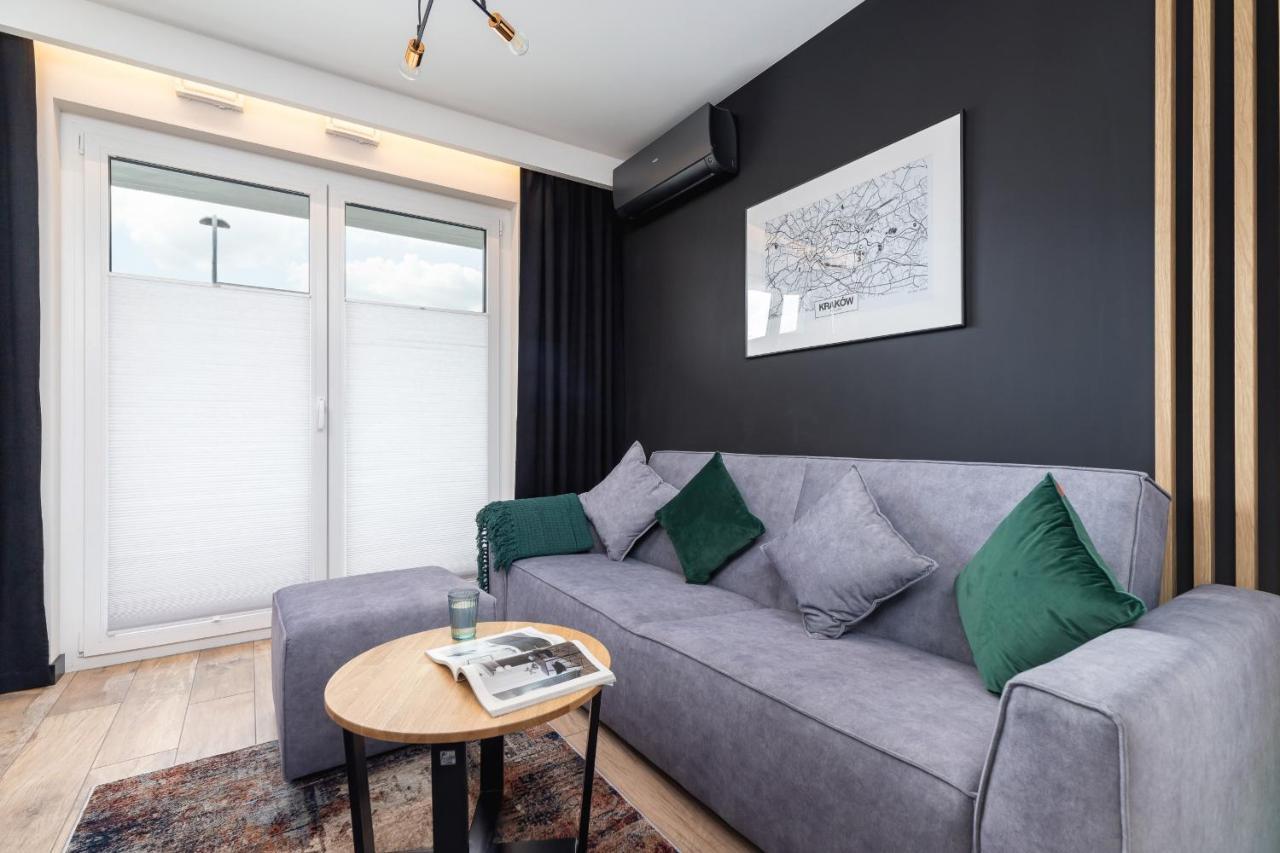 Solaris Park Apartment Tauron Arena By Renters Prestige Краков Экстерьер фото